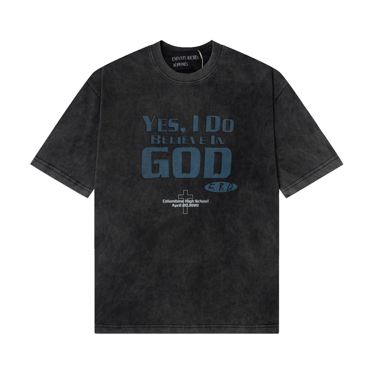Short-sleeved T-shirts & Jackets