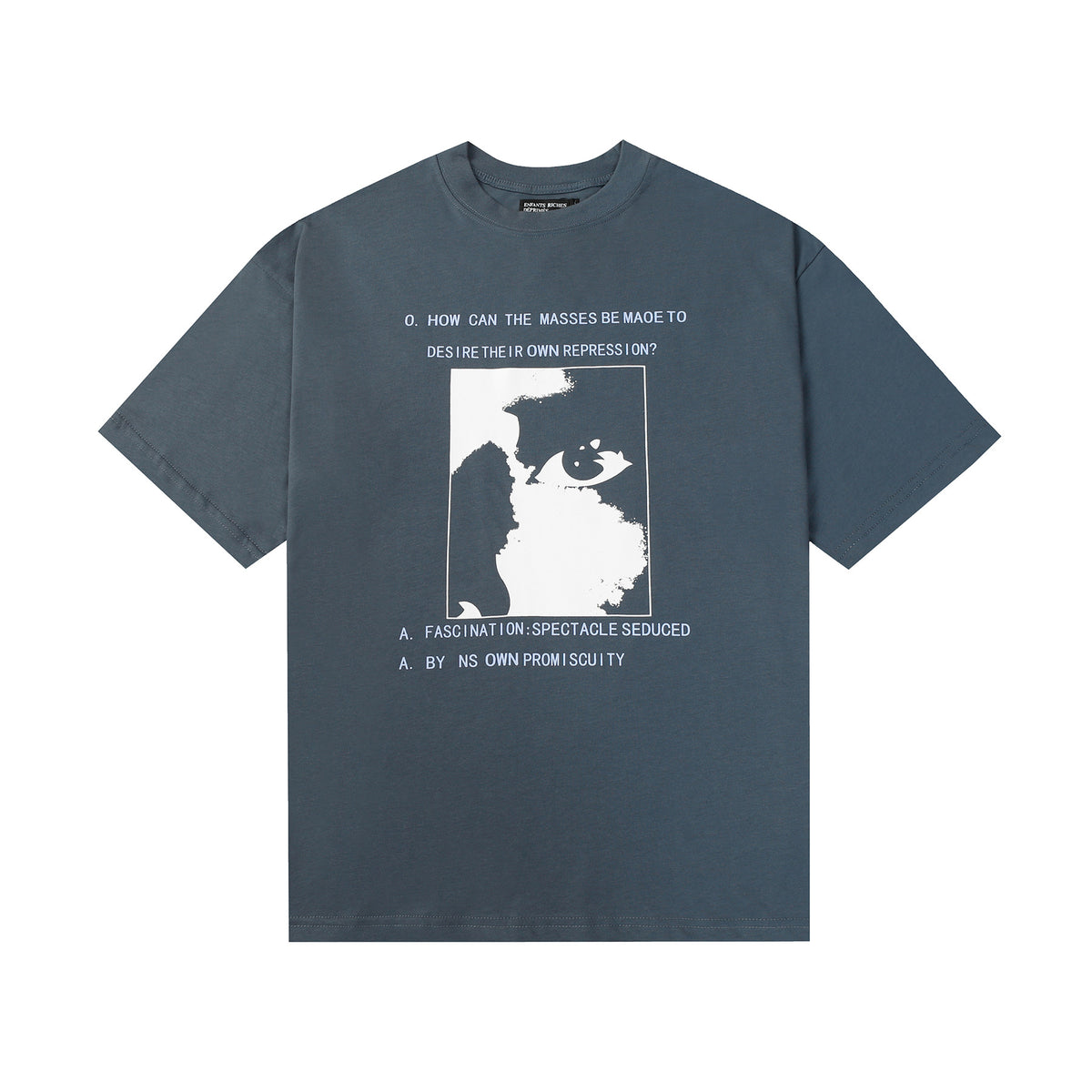 Short-sleeved T-shirts & Jackets