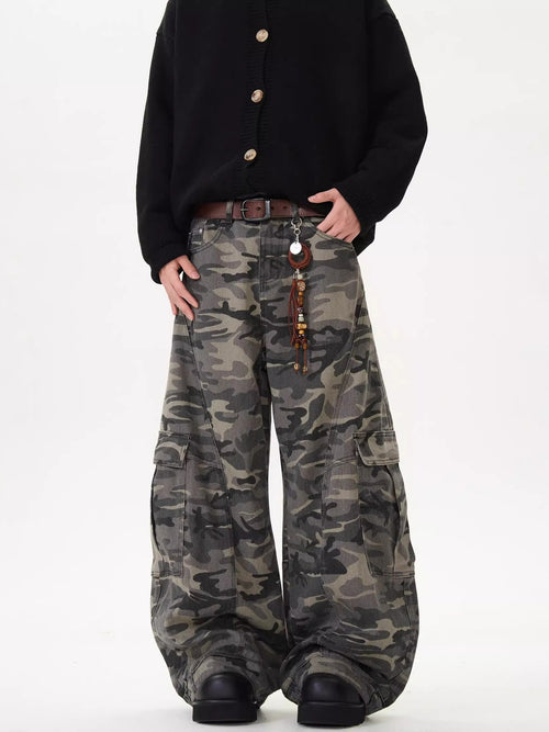Camouflage Wide Leg Jeans